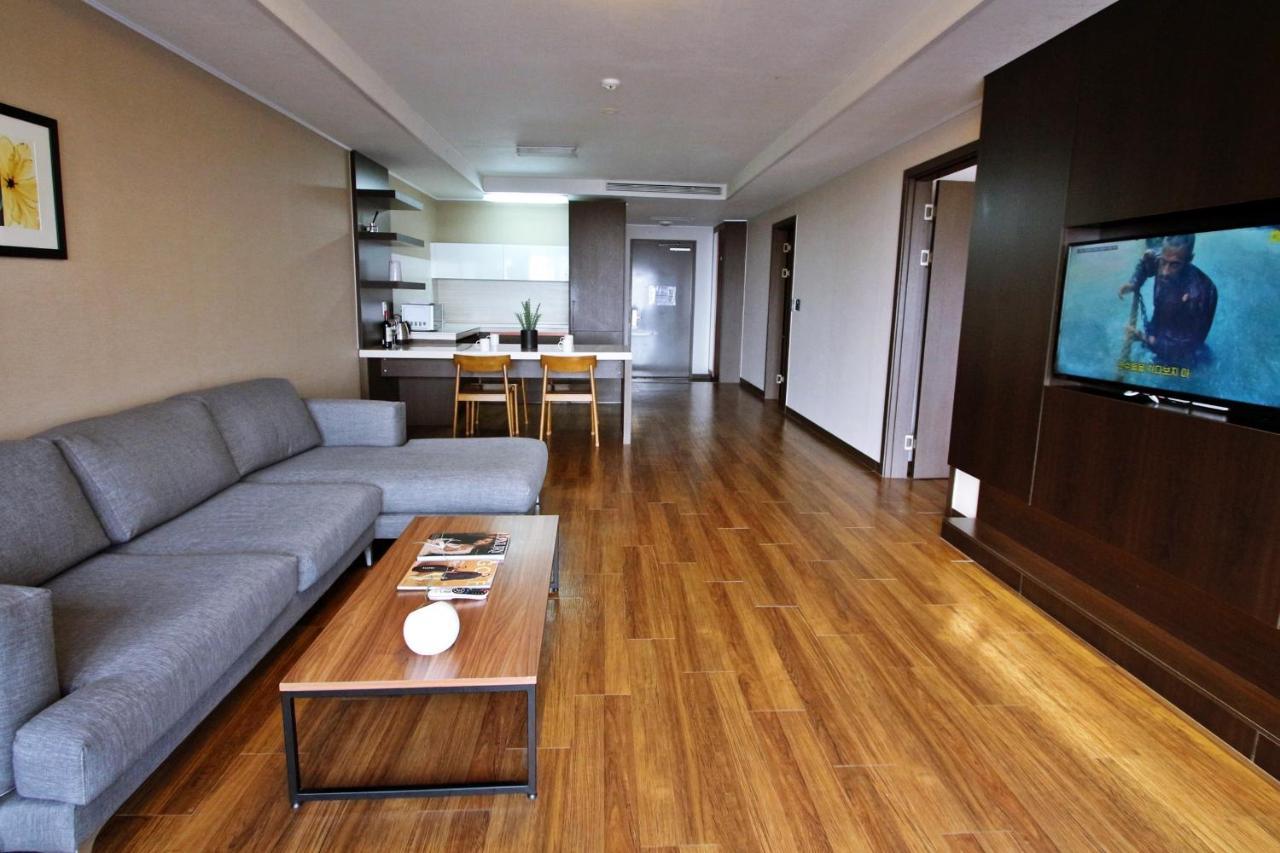 Luceville Seogwipo Ngoại thất bức ảnh