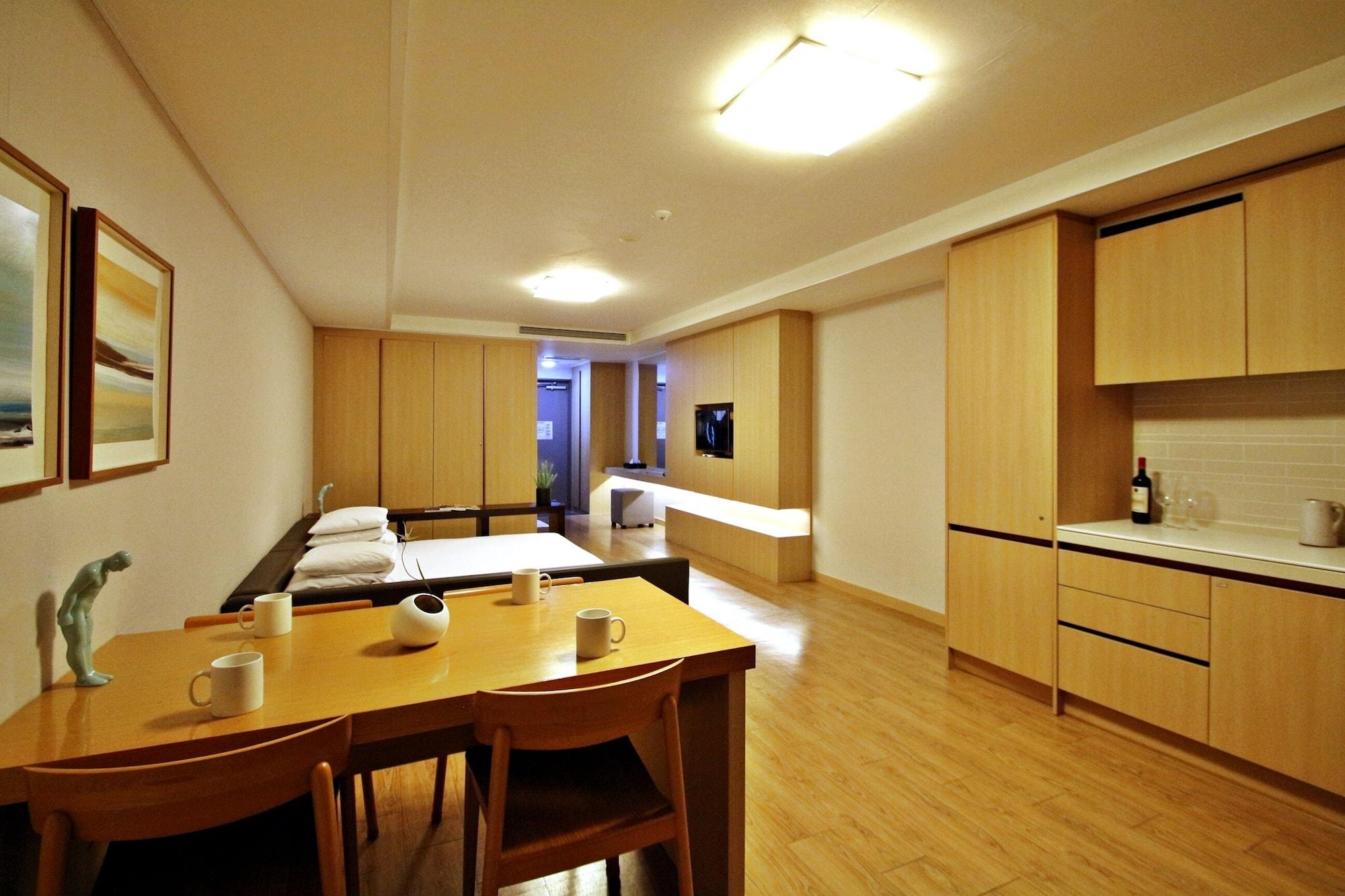 Luceville Seogwipo Ngoại thất bức ảnh